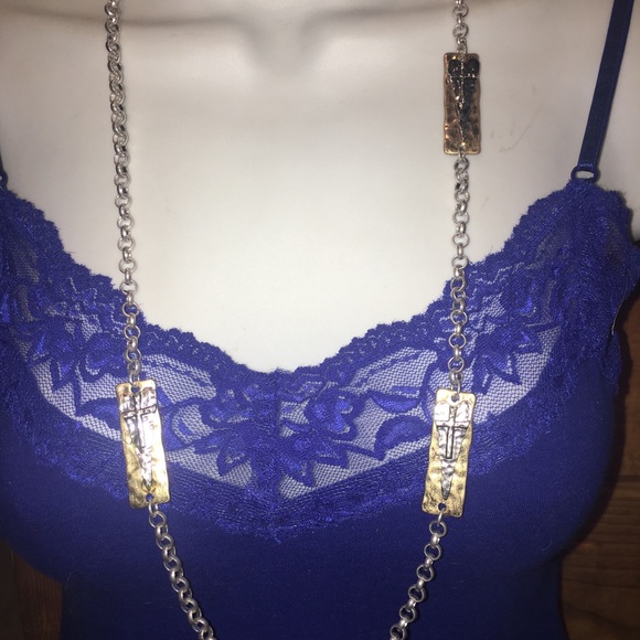 🆕Long chain with crosses NWT - Picture 4 of 7